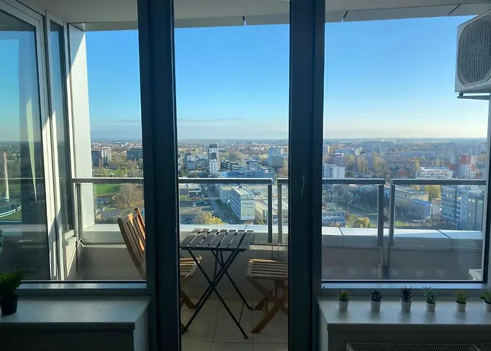 Fantastic View From The 20th Floor Διαμέρισμα Μπρατισλάβα