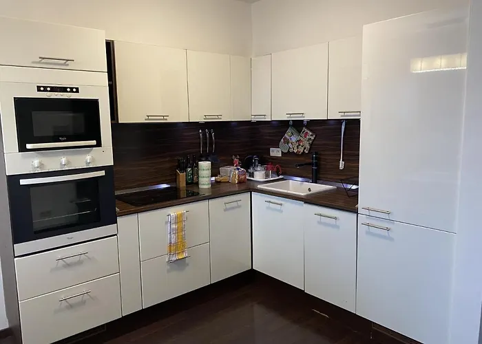 Fantastic View From The 20th Floor *