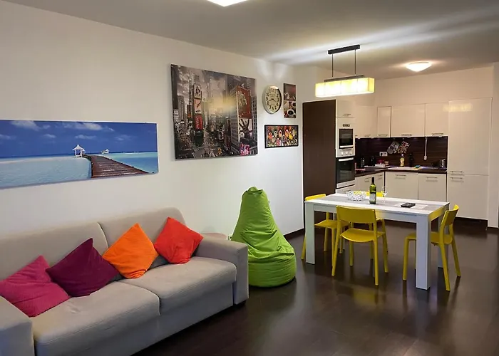 Fantastic View From The 20th Floor アパート